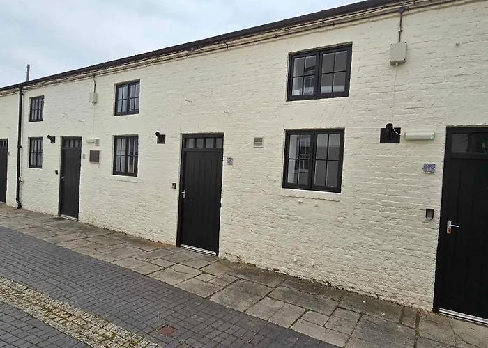 Plas Bellin Cottages